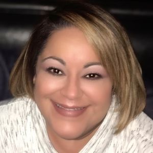 Meet your Posher, Vanessa